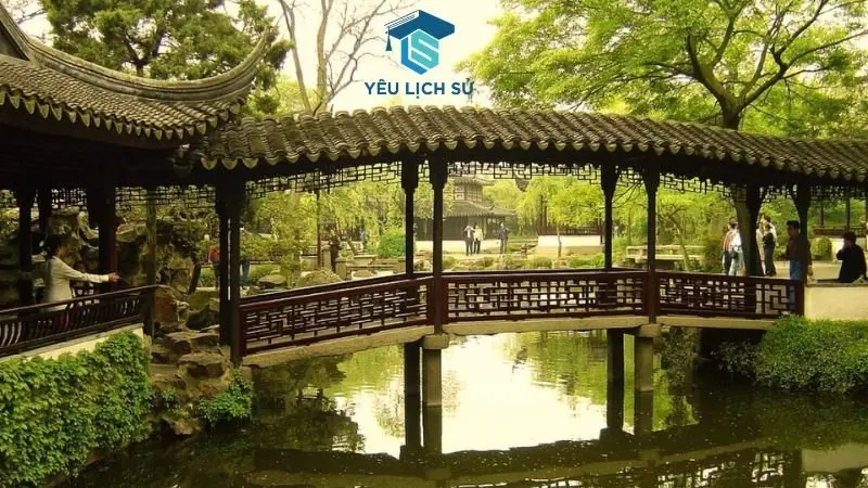lam-vien-co-kinh-cua-to-chau