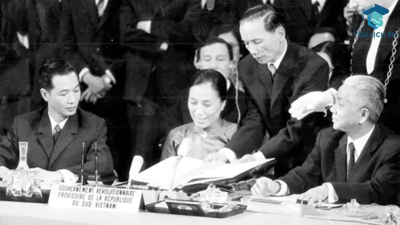 Hành trình hoạt động cách mạng và ngoại giao