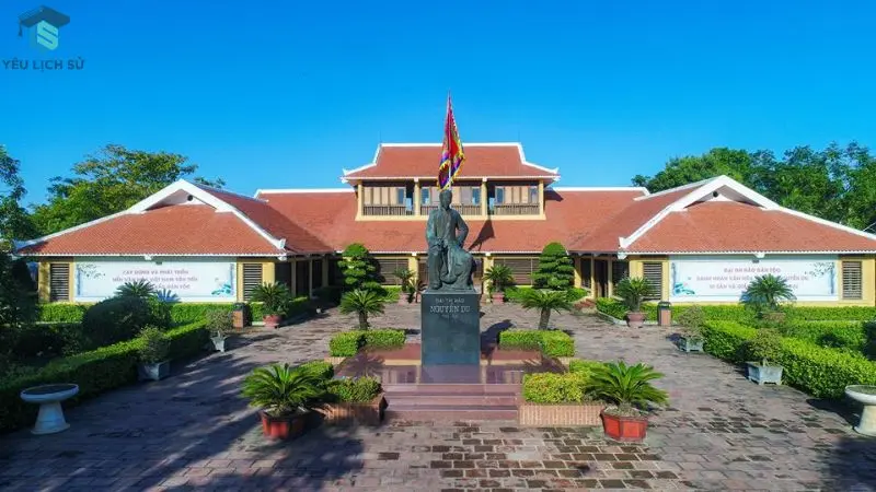 khu di tích nguyễn du - 10