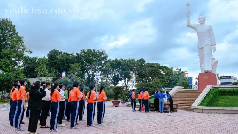 Di tích lịch sử Ngã tư Đức Hòa