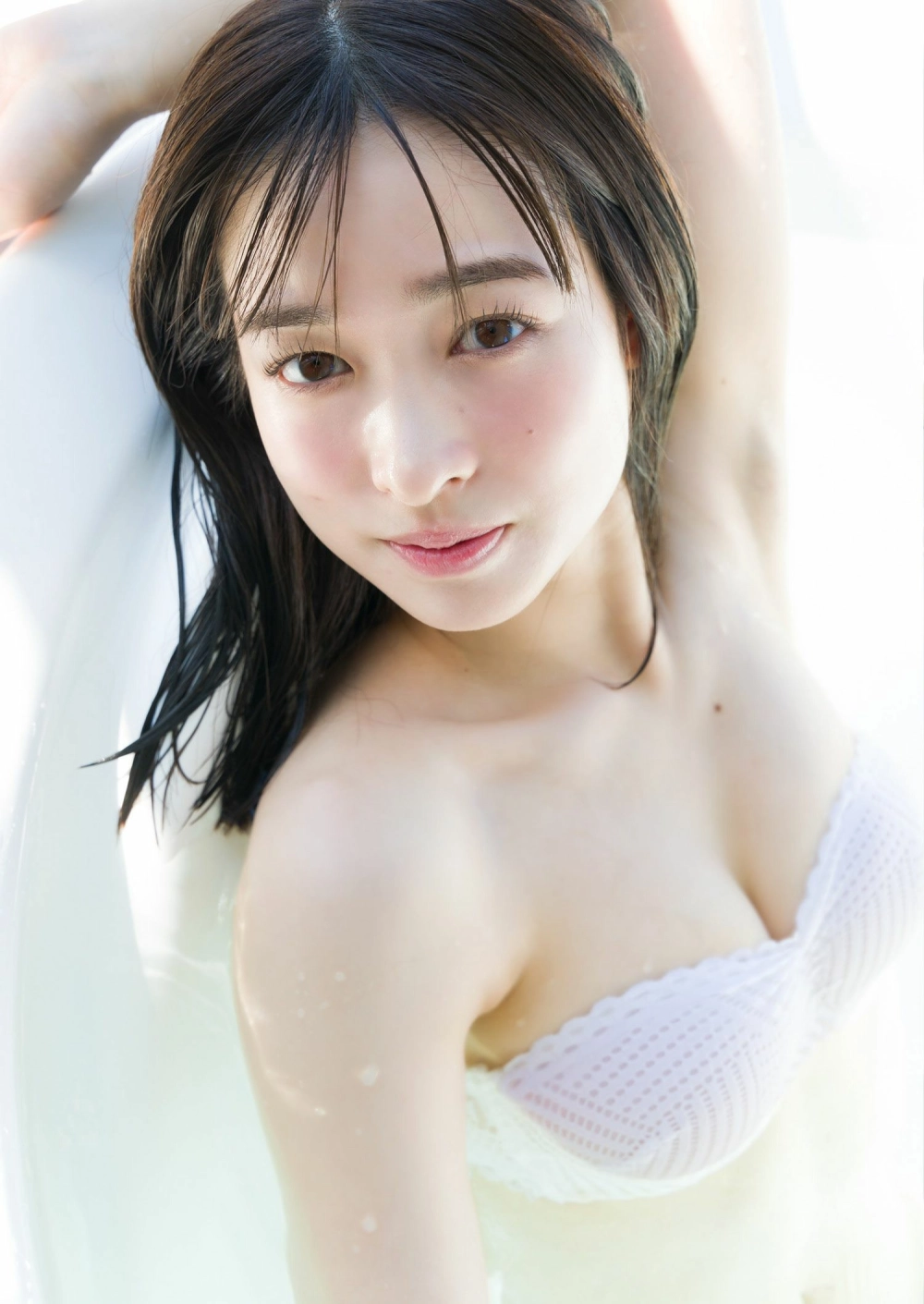 Ảnh gái xinh Việt Nam vú to mang vẻ đẹp quyến rũ nóng bỏng thu hút.