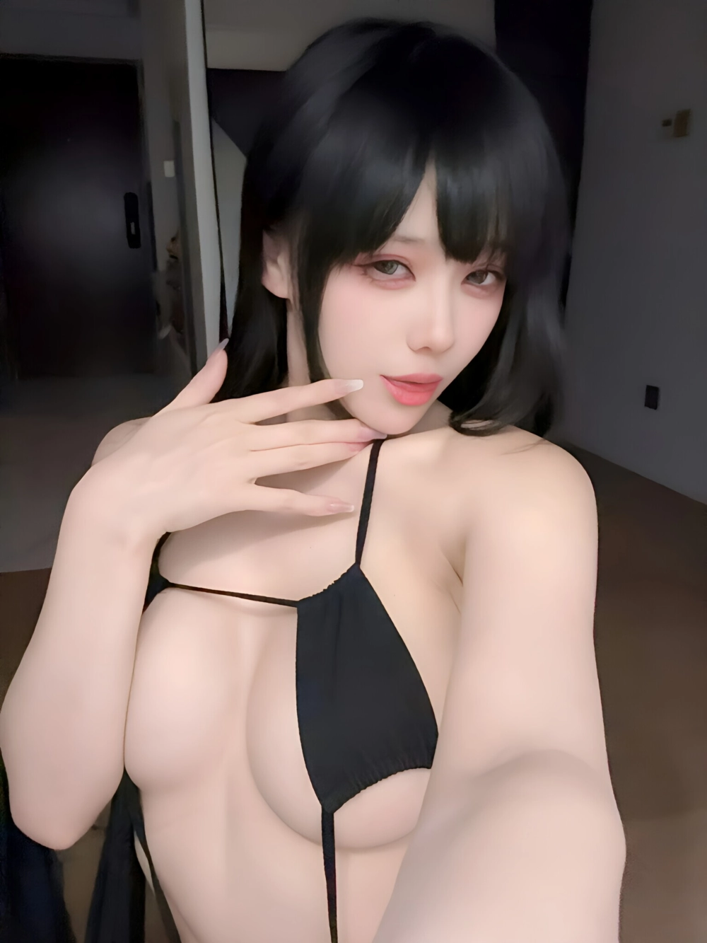 Anh gái vú to sở hữu vẻ đẹp bốc lửa quyến rũ đầy sức hấp dẫn.