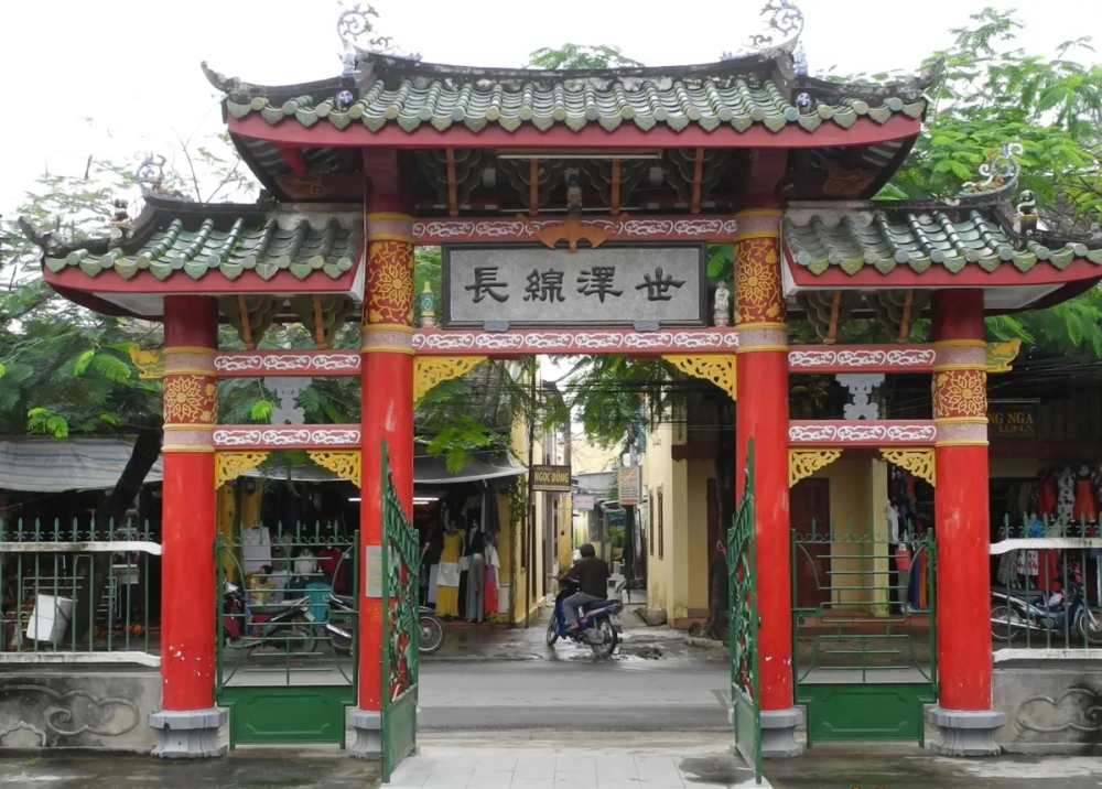 Toàn cảnh lăng Minh Mạng trong hệ thống các lăng tẩm triều Nguyễn nhìn từ trên cao