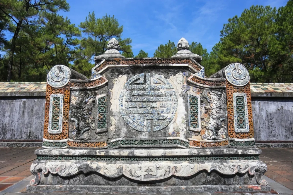 Phong thủy xây dựng các lăng tẩm triều Nguyễn với yếu tố sơn thủy hữu tình